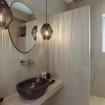 Chora With Swimming Pool *