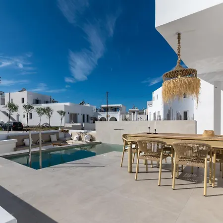 Villa Chora With Swimming Pool